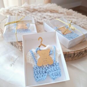 Mini salopettes brodées