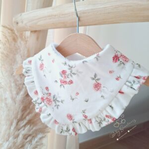 Bavoir bandana à volants