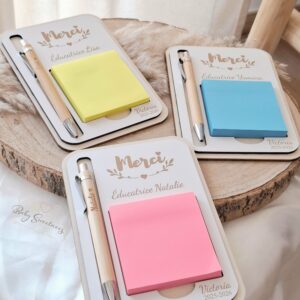 Support Post-it et stylo