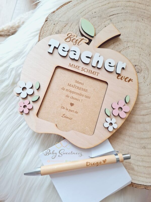Pomme Post-it et stylo
