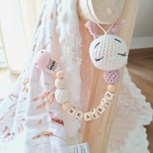 Attache tétine Papillon en crochet