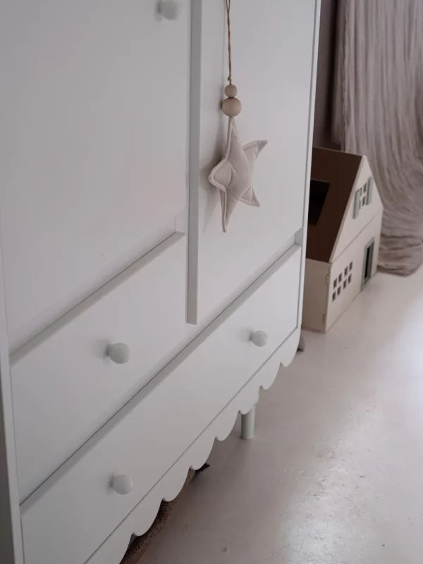 Armoire blanche à deux portes – Image 4