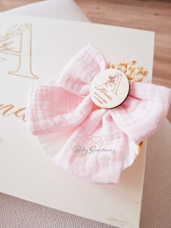Coffret de Baptême Lettre Floral – Image 3