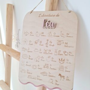 Abécédaire personnalisé en bois