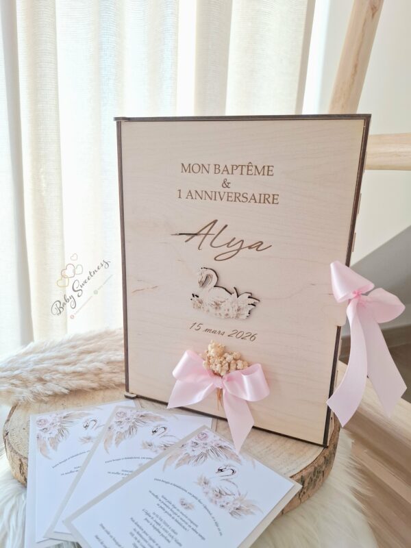 Urne à enveloppes en bois naturel personnalisée – Image 5