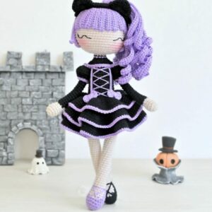 Poupée Aliya Halloween