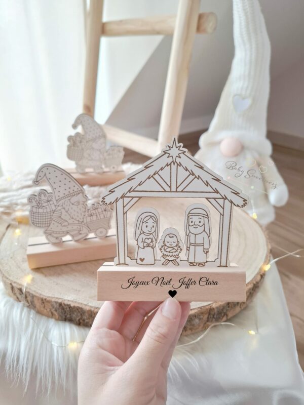 Socle en bois de Noël personnalisé