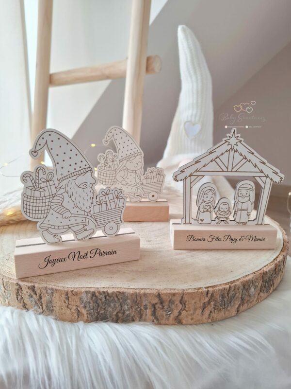 Socle en bois de Noël personnalisé – Image 2