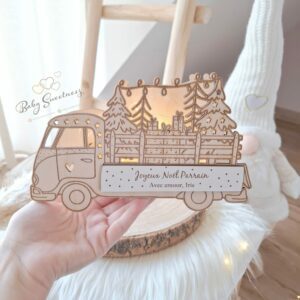 Veilleuse Camion de Noël en bois