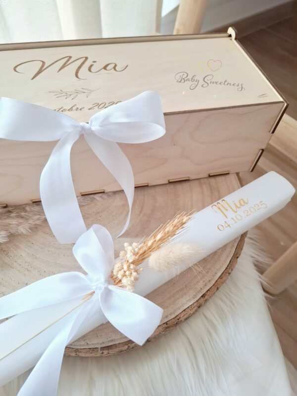 Boîte et bougie de baptême personnalisée – Image 2
