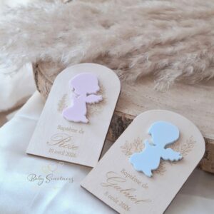 Magnet en bois ange avec pochon transparent